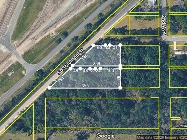 1902 Solomon St, Waycross, GA 31503