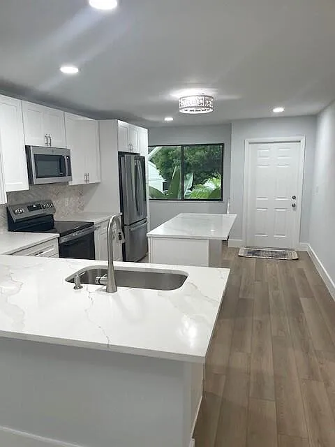 2 bed, 2.0 bath, 1138 sqft, $1,950 — Photo 4