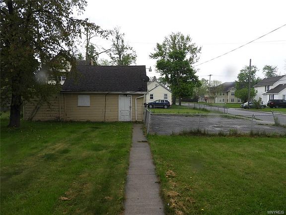 5th image of 1303 Ontario Ave