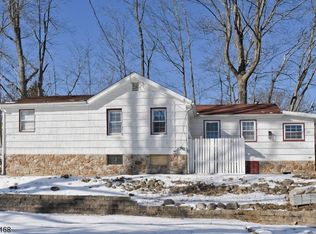 5271 Berkshire Valley Rd, Oak Ridge, NJ 07438