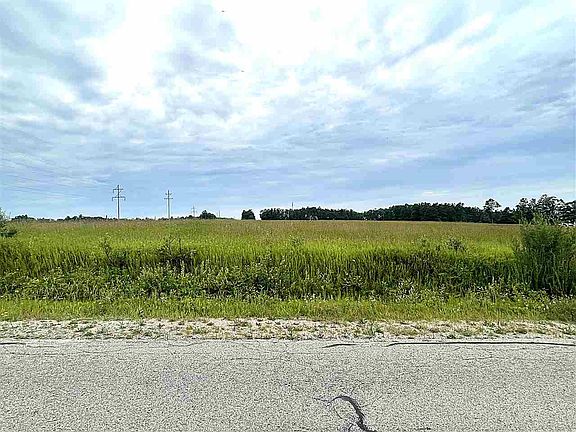 4th image of Lake Grove Rd