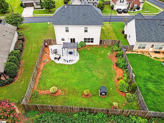 5th image of 103 Hollander Dr