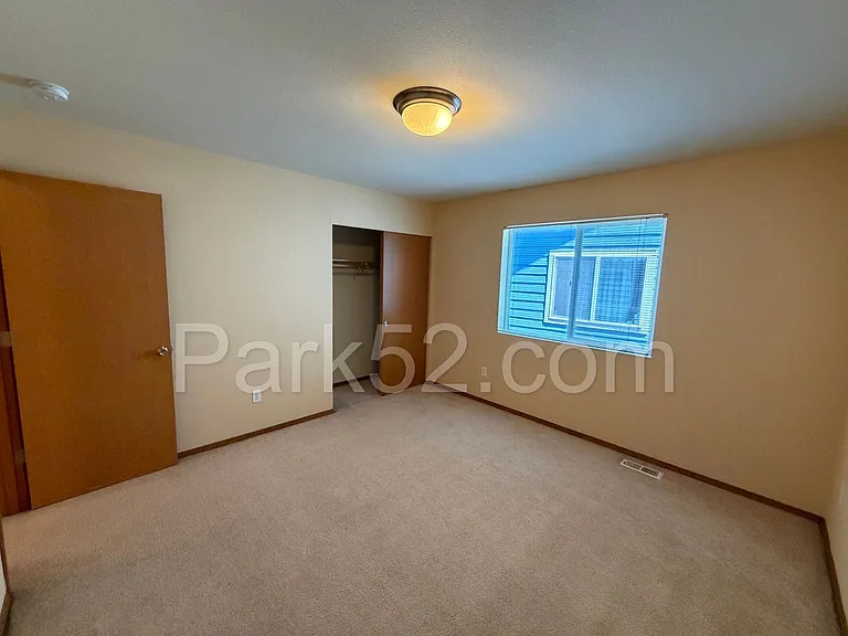 11328 185th St E — Photo 17