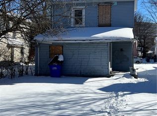 29 Vine St, Dayton, OH 45409