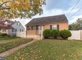 1047 Thompson Ave, Bellmawr, NJ 08031