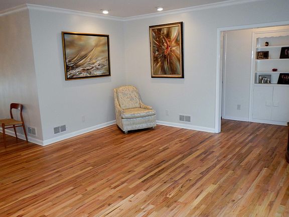3rd image of 2392 E Saint Marys Dr