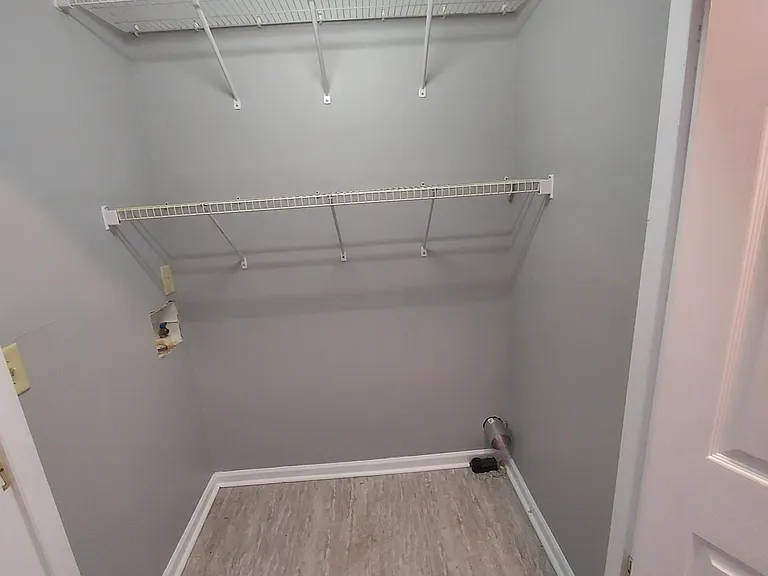 713 Kivett St — Photo 5