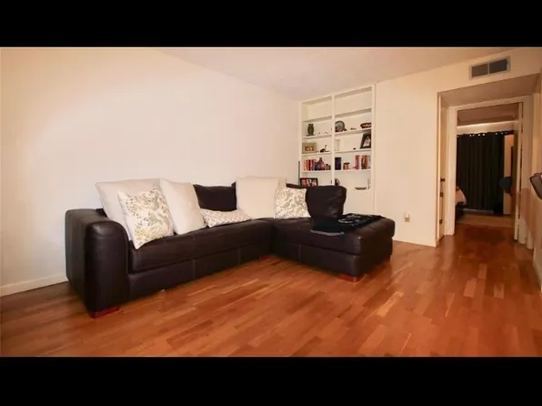 6410 Del Monte Dr APT 115, Houston, TX 77057