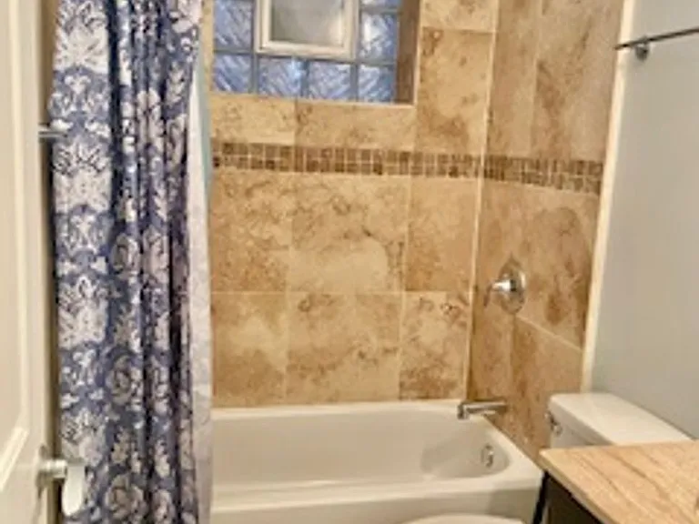 2128 W Van Buren St #2 — Photo 14