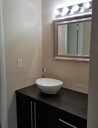 4th image of 700 NW 214th St APT 203