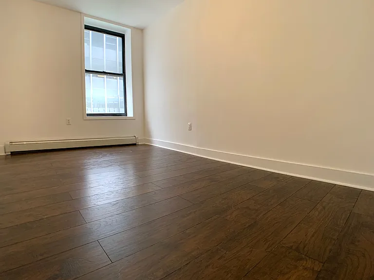 835 3rd Ave #3F — Photo 7