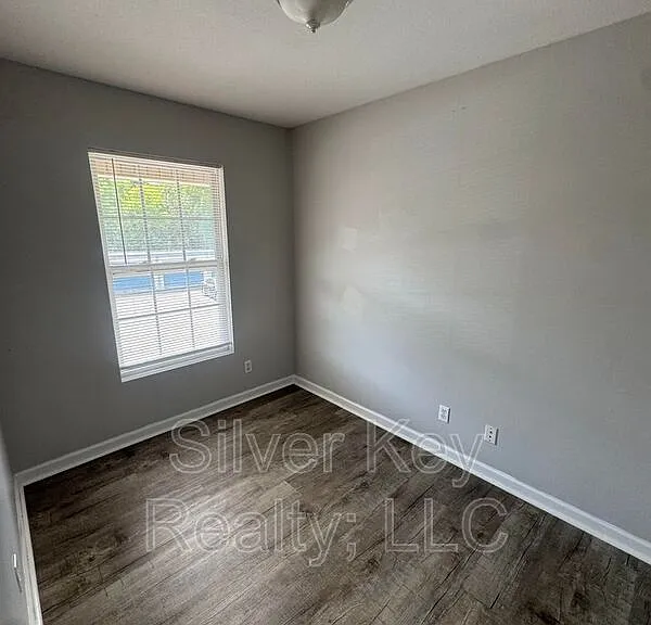 268 Willow Creek Dr #6 — Photo 7