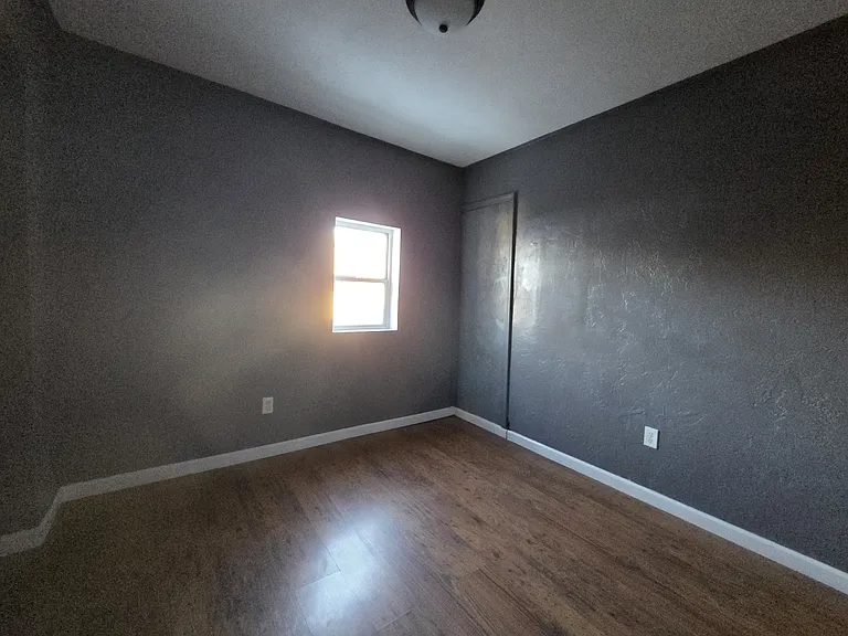 629 Dimick St — Photo 19