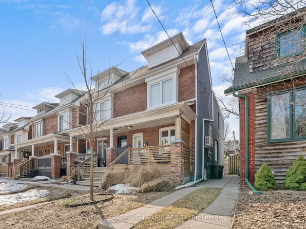 176 Hastings Ave, Toronto, ON M4L 2L3