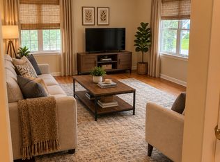 26 Gilbert St, South Burlington, VT 05403