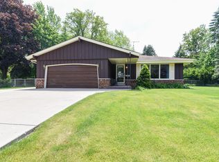 4525 Garden Dr, Mount Pleasant, WI 53403