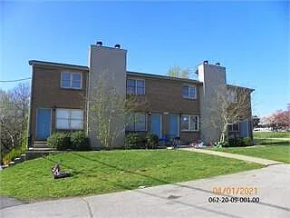 902 Plaza Dr #6