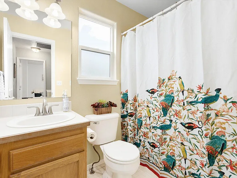 1392 W Chance Ct — Photo 9