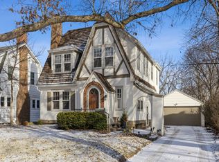 129 51st St, Des Moines, IA 50312
