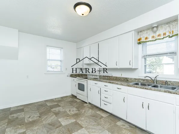 315 5th Ave NW, Rochester, MN 55901