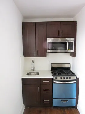 Rented by Bohemia Realty Group | media 30