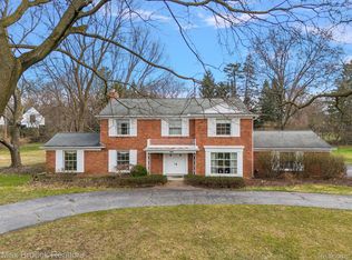 980 Timberlake Dr, Bloomfield Hills, MI 48302