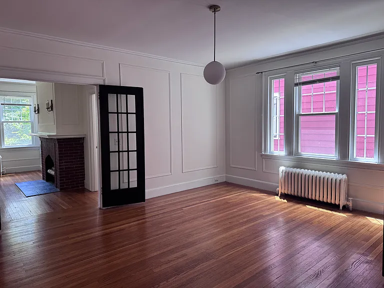 142 Everit St #1 — Photo 4
