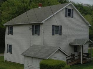 448 Adelaide Rd, Connellsville, PA 15425