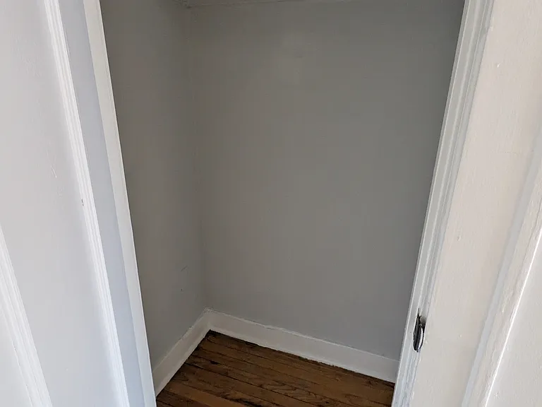5453 S Everett Ave #3B — Photo 5