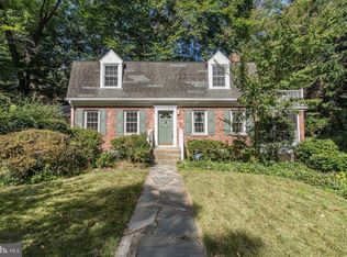 3507 Springland Ln NW, Washington, DC 20008