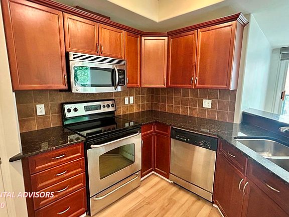 3rd image of 9707 106th St NW #307