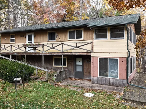 1926 Deer Trail, Spooner, WI 54801