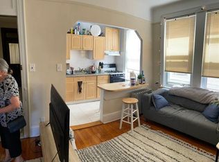 31-29 47th St #2, Astoria, NY 11103