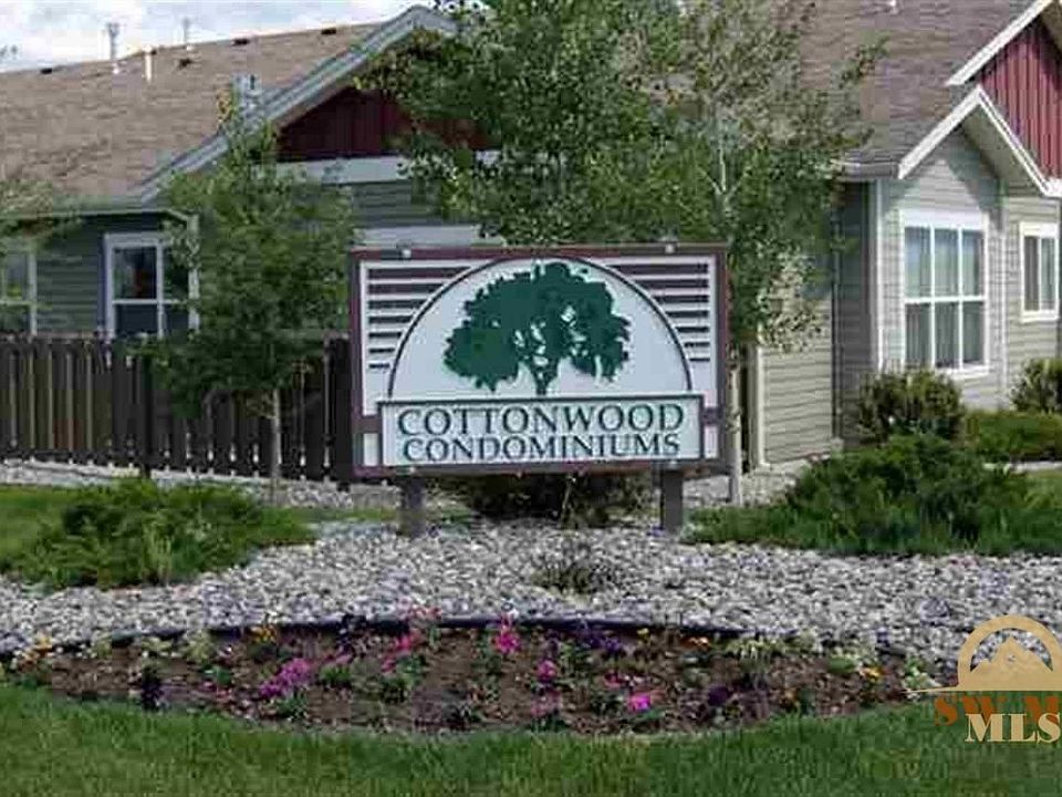 1st image of 261 Mill Creek Dr