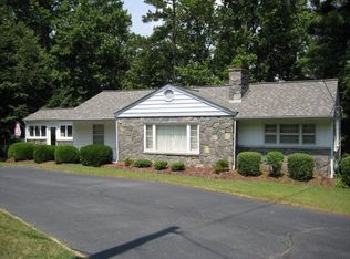 495 Ridgewood Rd, Bassett, VA 24055