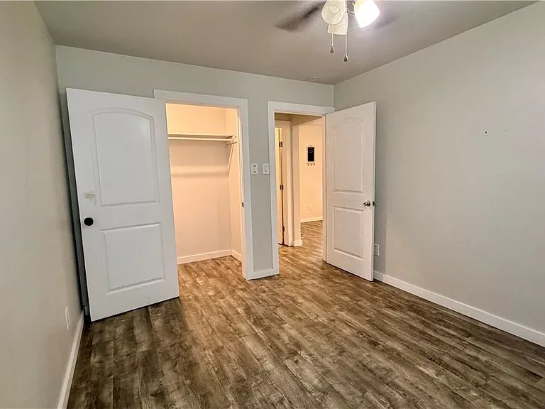 10654 Heizer Dr #3 — Photo 7