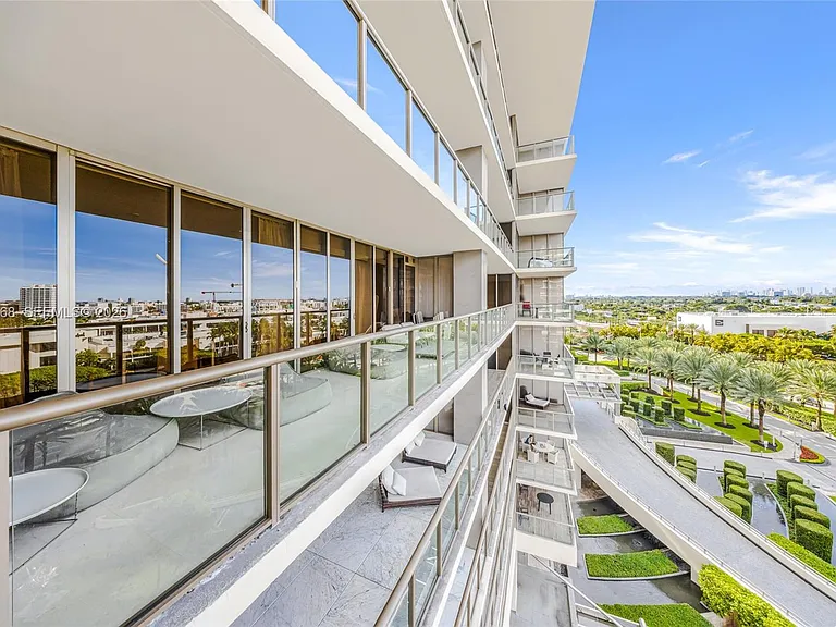 9705 Collins Ave #802N — Photo 31