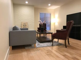 909 Reinli St APT 206, Austin, TX 78751