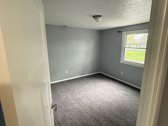 5th image of 2853 Bailey St NW