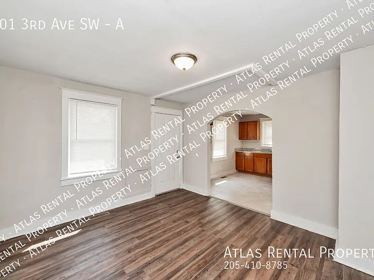 601 3rd Ave SW #A — Photo 4