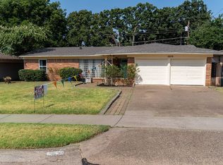 1609 Ronne Dr, Irving, TX 75060