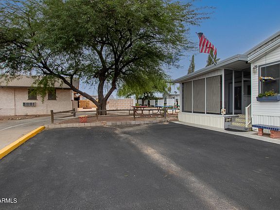 2nd image of 327 E CHOLLA Lane