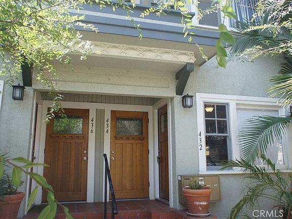 2nd image of 432 E 6th St