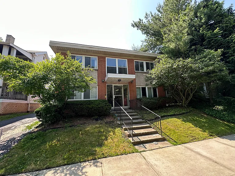 2616 Mayfield Rd #3 — Photo 6