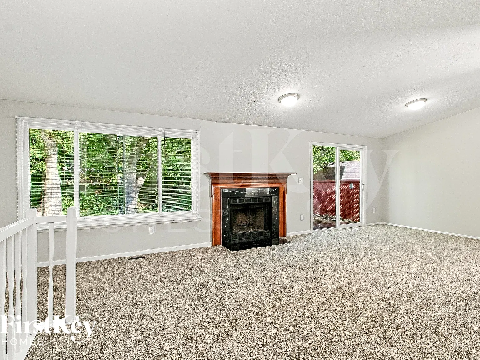 3 bed, 2.0 bath, 1410 sqft, $1,795 — Photo 3
