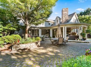 5707 Foxbury Dr, Oak Ridge, NC 27310