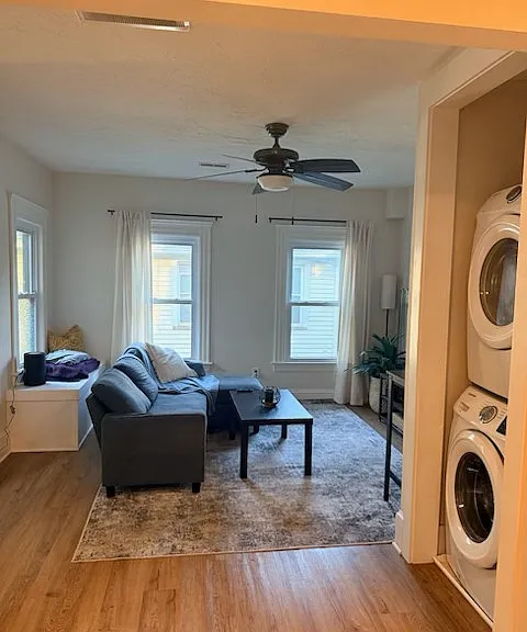 2817 Bridge Ave #2 — Photo 8