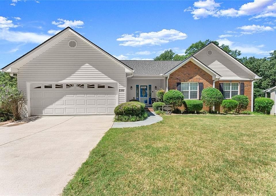 1st image of 3322 Barry Ln