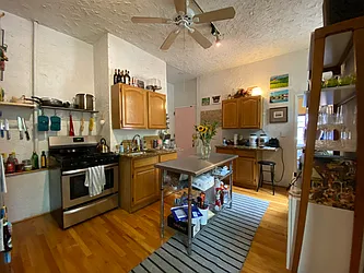 Rented by The InHouse Group