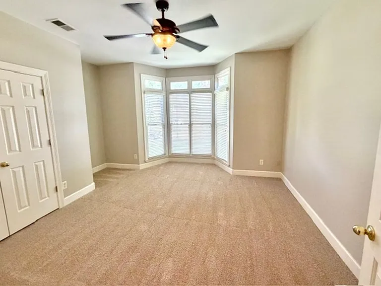 489 Chickasaw Land Way — Photo 15